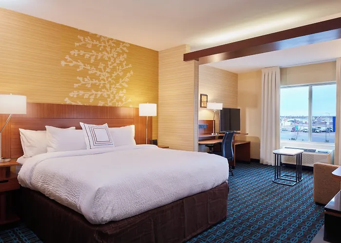 Fairfield & By Marriott Hotel 3*